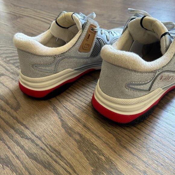 Gucci Interlocking Logo Sneakers Diamond Finish - Picture 2 of 4